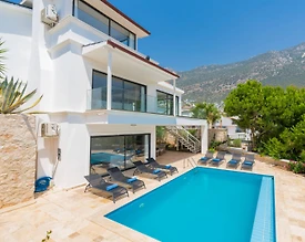 Kaş Kalkan'da Merkezi Konumda, Özel Havuzlu, Modern Villa - 2