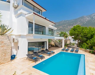 Kaş Kalkan'da Merkezi Konumda, Özel Havuzlu, Modern Villa - 2