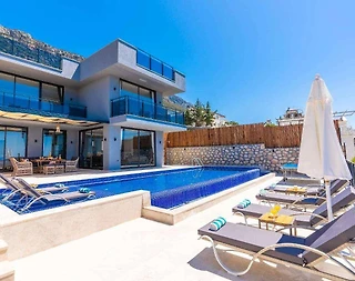 Kaş Bezirgan'da Muhteşem Deniz Manzaralı, Özel Havuzlu, Lüks Villa - 1