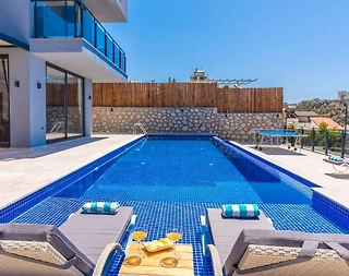 Kaş Bezirgan'da Muhteşem Deniz Manzaralı, Özel Havuzlu, Lüks Villa - 2