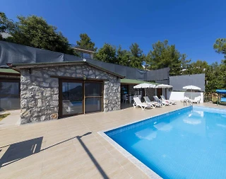 Kaş İslamlar'da Müthiş Deniz Manzaralı, Sonsuzluk Havuzlu, Kiralık Villa - 1