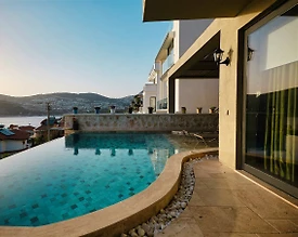 Kaş Kalkan'da Deniz ile İç İçe, Özel Havuzlu, Ferah Villa - 3