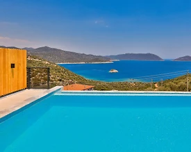 Kaş Belenli'de Panoramik Deniz Manzaralı, Özel Havuzlu, Kiralık Villa - 2
