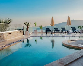 Kaş Kalkan'da Harika Deniz Manzaralı Özel Havuzlu Lüks Villa - 3