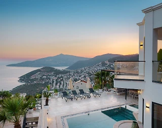 Kaş Kalkan'da Harika Deniz Manzaralı Özel Havuzlu Lüks Villa - 5