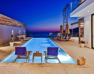 Kalkan Kördere'de Deniz Manzaralı, Özel Havuzlu, Lüks Villa - 3