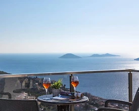 Kaş Kalkan'da Deniz Manzaralı, Özel Havuzlu, Jakuzili, Konforlu Villa - 2