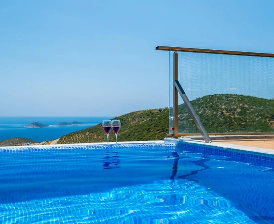 Kaş İslamlar'da Balayı Çiftlerine Uygun, Özel Havuzlu, Ferah Villa - 1