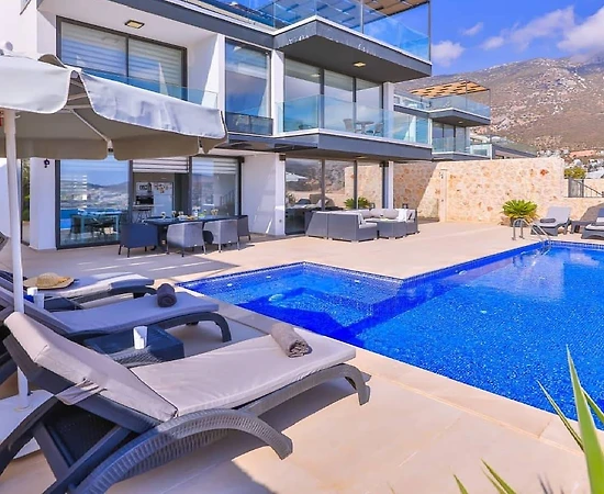 Kaş Kalkan'da Masalsı Deniz Manzaralı, Özel Havuzlu, Keyifli Villa - 1