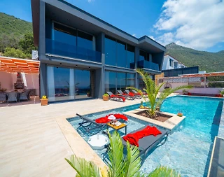 Kaş Belenli'de Deniz ve Doğa Manzaralı, Özel Havuzlu, 3+1 Villa - 3