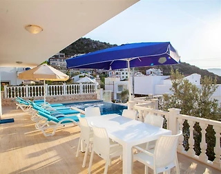 Kaş Kalkan'da Enfes Manzaraya Sahip, Özel Havuzlu, Kiralık Villa - 3