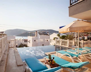 Kaş Kalkan'da Enfes Manzaraya Sahip, Özel Havuzlu, Kiralık Villa - 4