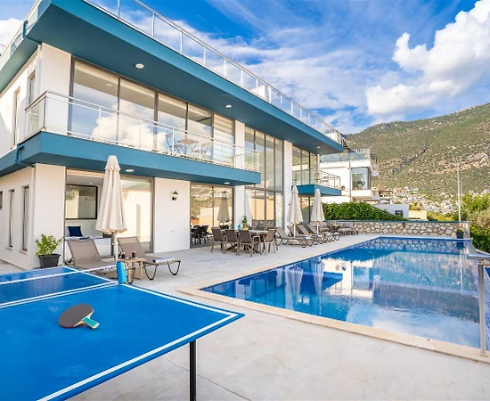 Kaş Kalkan'da Muhteşem Deniz Manzaralı, Özel Havuzlu, Lüks Villa - 1