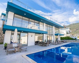 Kaş Kalkan'da Muhteşem Deniz Manzaralı, Özel Havuzlu, Lüks Villa  - 2