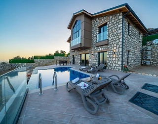 Kaş Sarıbelen'de Muhteşem Doğada, Özel Havuzlu, Taş Villa - 4
