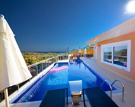 Kaş Belenli'de Deniz Manzaralı, Özel Havuzlu, 6 Kişilik Villa - 3