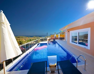 Kaş Belenli'de Deniz Manzaralı, Özel Havuzlu, 6 Kişilik Villa - 3