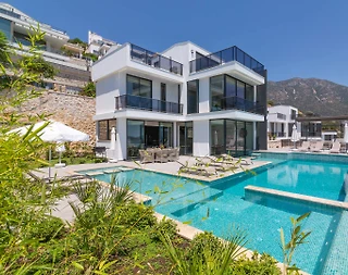 Kaş Kalkan'da Enfes Deniz Manzaralı, Özel Havuzlu, Romantik Villa - 2