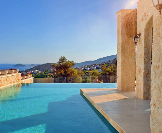 Kaş Kalkan'da Göz Alıcı Deniz Manzaralı, Özel Havuzlu, Ferah Villa - 1