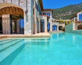 Kaş Kalkan'da Göz Alıcı Deniz Manzaralı, Özel Havuzlu, Ferah Villa - 2