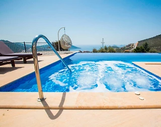 Kaş Kalkan'da Geniş Ailelere Uygun, Özel Havuzlu, Ferah Villa - 4