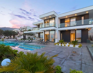 Kaş Kalkan'da Benzersiz Deniz Manzaralı, Özel Havuzlu, İhtişamlı Villa - 3