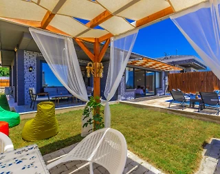 Demre Karabucak'ta Çekirdek Ailelere Uygun, Özel Havuzlu, Ferah Villa - 4