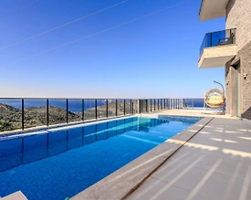 Kaş Bezirgan'da Göz Alıcı Deniz Manzaralı, Özel Havuzlu, Lüks Villa - 3