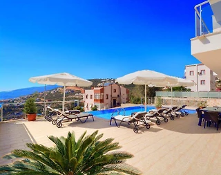 Kaş Kalkan'da Merkezi Konumda, Özel Havuzlu, 4+1 Villa - 5