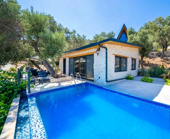 Kaş Yeşilköy'de Enfes Deniz Manzaralı, Özel Havuzlu, Balayı Villası - 1