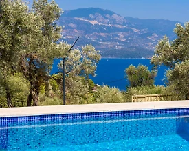 Kaş Yeşilköy'de Enfes Deniz Manzaralı, Özel Havuzlu, Balayı Villası - 3