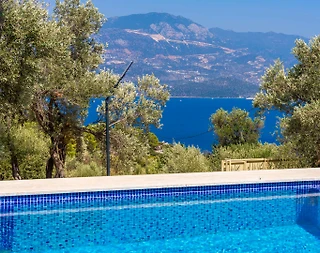 Kaş Yeşilköy'de Enfes Deniz Manzaralı, Özel Havuzlu, Balayı Villası - 3