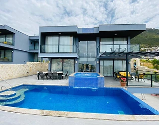 Kaş Kalkan'da Muhteşem Deniz Manzaralı, Özel Havuzlu, Modern Villa - 2
