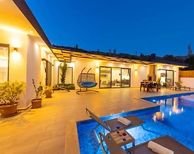 Kaş İslamlar'da Deniz Manzaralı, Özel Havuzlu, Kiralık Balayı Villası - 2