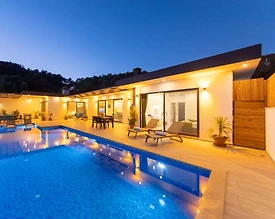 Kaş İslamlar'da Deniz Manzaralı, Özel Havuzlu, Kiralık Balayı Villası - 3