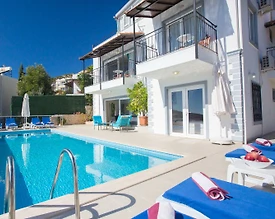 Kalkan'da Deniz Manzaralı, Denize Yürüyüş Mesafesinde, Kiralık Villa - 3
