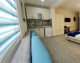 Bodrum Bahçelievler'de Denize Sıfır Konumda, 3 Kişilik, Kiralık Suit - 2