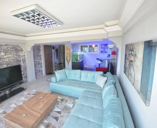 Marmaris Tepe'de Denize Sıfır, 2 Kişilik, 1+1 Daire - 1