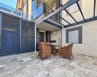 Kuşadası Bayraklıdede'de Modern Tasarımlı, Ortak Havuzlu, 1+1 Kiralık Daire - 5