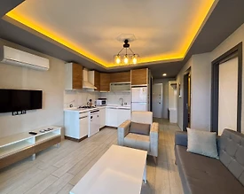 Kuşadası Bayraklıdede'de Merkezi Konumda, Ortak Havuzlu, 2+1 Tatil Evi - 3