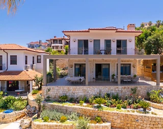 Kaş Andifli'de Muhteşem Deniz Manzaralı, Özel Havuzlu, 6 Kişilik Villa - 3