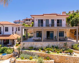 Kaş Andifli'de Muhteşem Deniz Manzaralı, Özel Havuzlu, 6 Kişilik Villa - 3