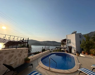 Kaş Kalkan'da Merkezi Konumda, Özel Havuzlu, 10 Kişilik Villa - 3