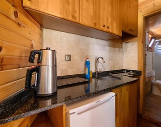 Antalya Alanya'da Denize Yakın Konumda, Ortak Havuzlu, Kiralık Bungalov - 5