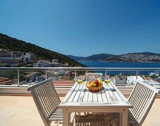 Kaş Kalkan'da Denize Yürüme Mesafesinde, Özel Havuzlu, Konforlu Villa - 5