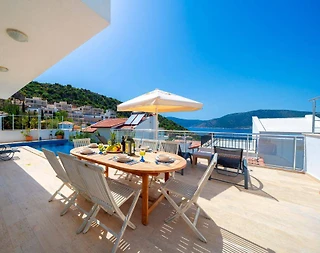 Kaş Kalkan'da Denize Yürüme Mesafesinde, Özel Havuzlu, Konforlu Villa - 3