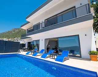Kalkan Kördere'de Harika Deniz Manzaralı, Özel Havuzlu, Modern Villa - 1