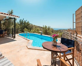 Kalkan Kördere'de Merkeze ve Denize Yakın, Özel Havuzlu, Kiralık Villa - 2