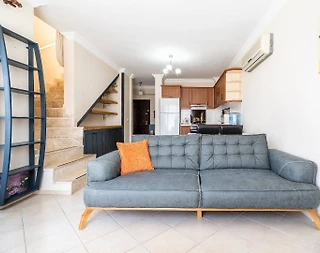 Didim Akbük'te Deniz Manzaralı, Tesis İçerisinde, Kiralık Dubleks Ev - 5