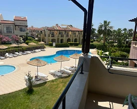 Didim Akbük'te Deniz Manzaralı, Tesis İçerisinde, Kiralık Dubleks Ev - 2